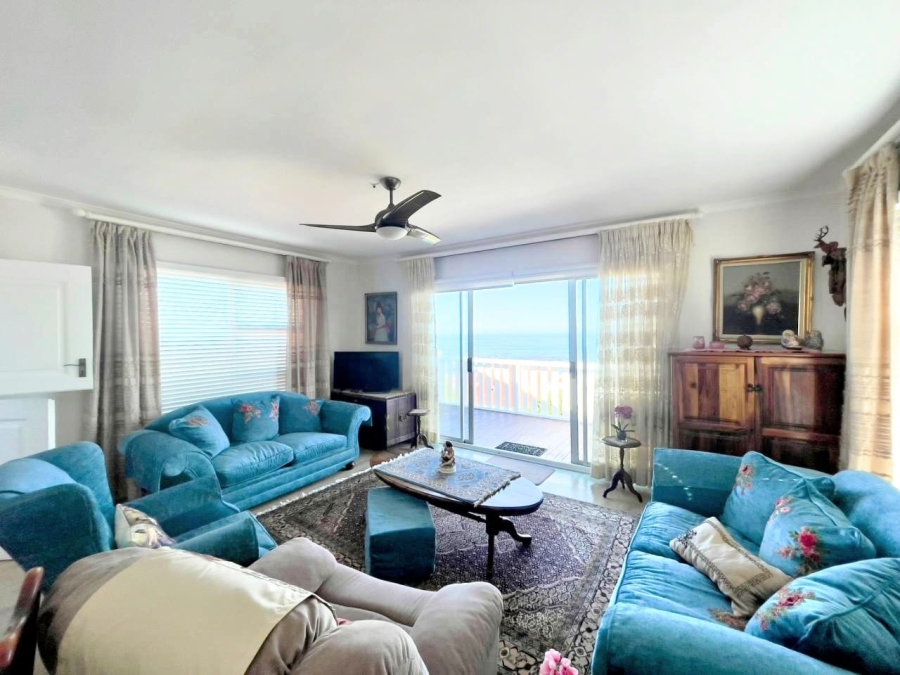 5 Bedroom Property for Sale in Vermont Western Cape